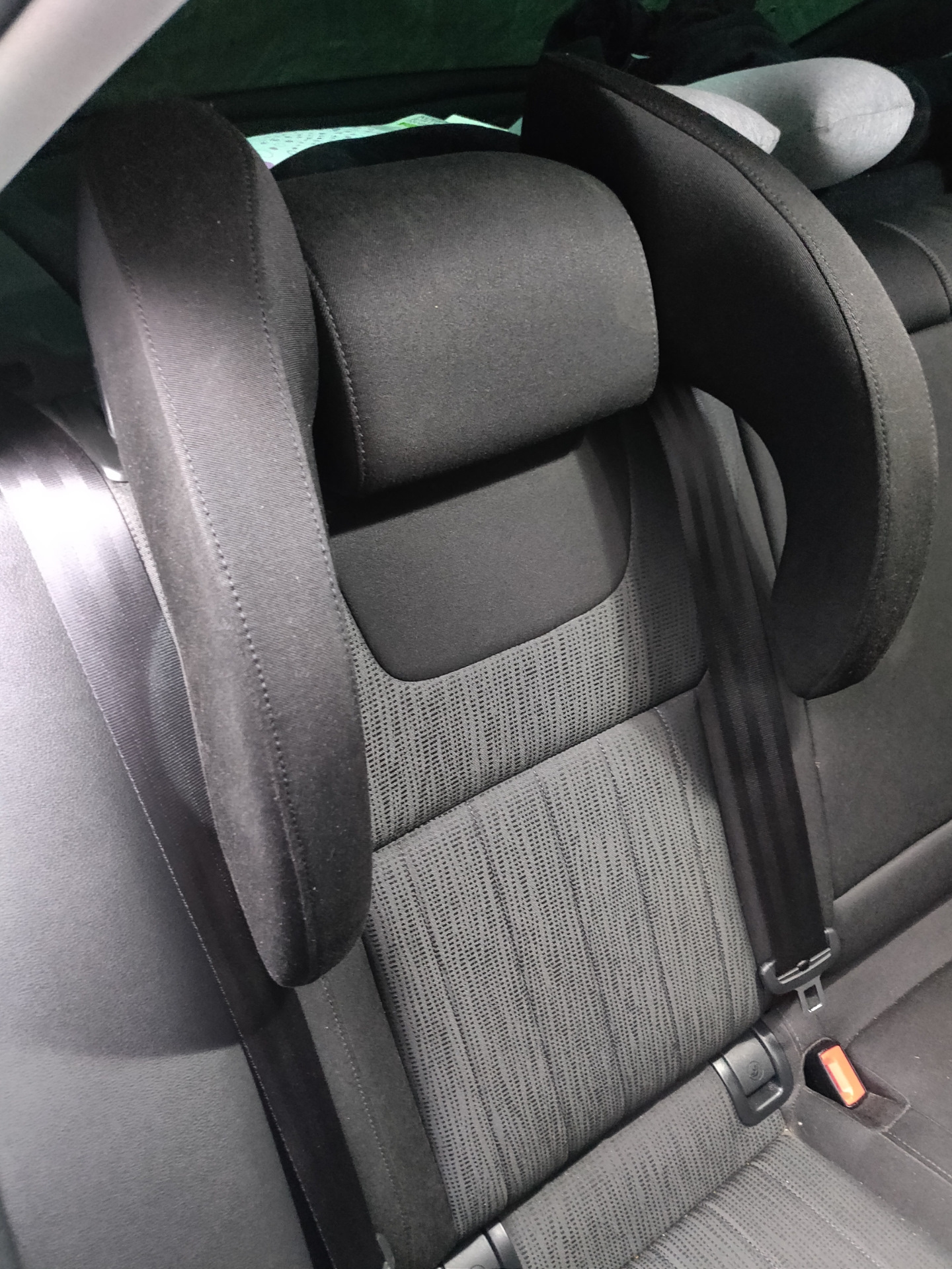 Детский подголовник в Skoda Octavia (Часть 2 покупка) — Skoda Octavia ...