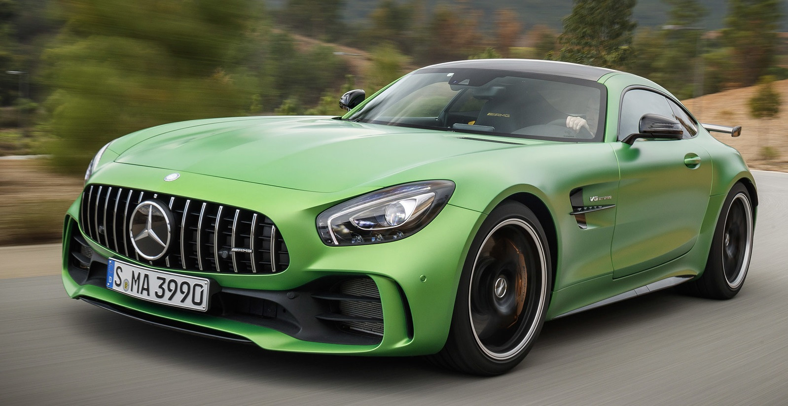 Мерседес AMG gt 2017