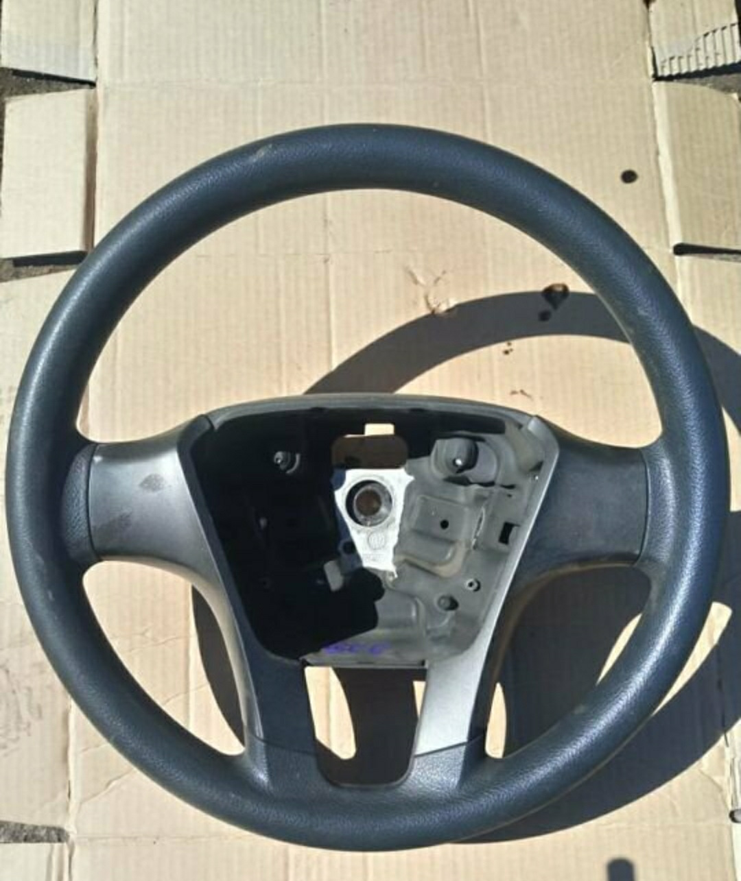 Замена руля на "мк" от "GC6" ¯\_(ツ)_/¯ — Geely MK, 1,5 л, 2008 года ...