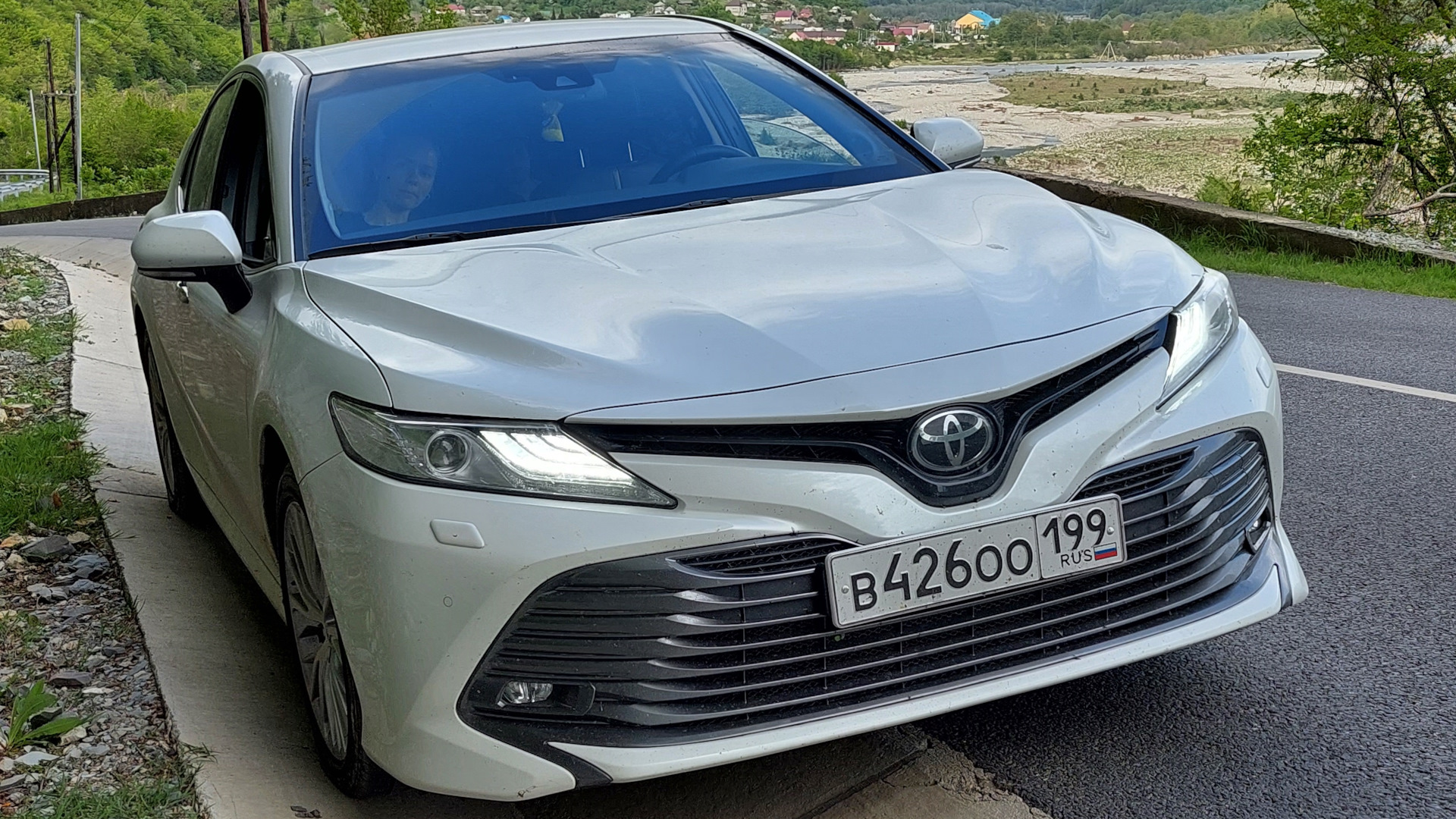 Toyota Camry 2020 салон