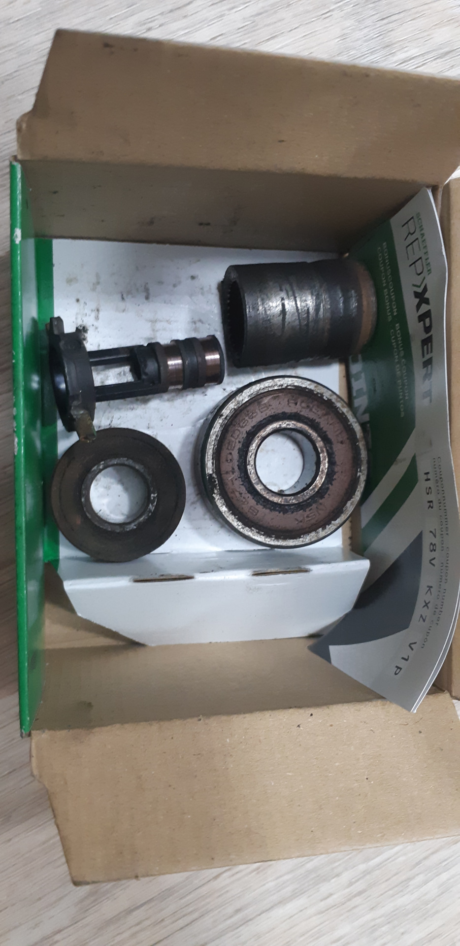 Замена обгонной муфты генератора — Ford Transit (7G), 2,2 л, 2006 года ...