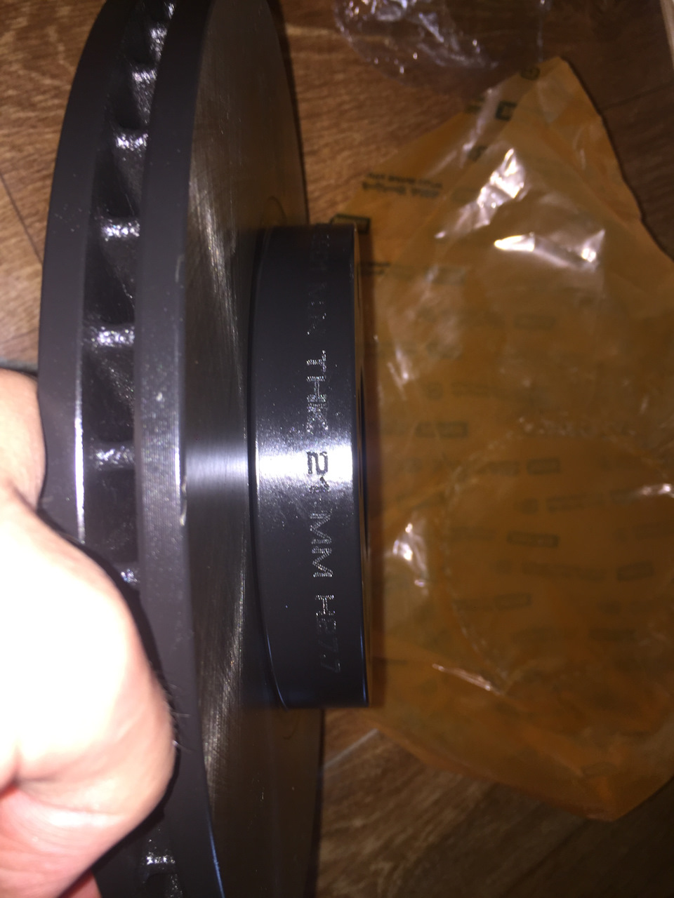 видна маркировка — Honda Civic Hatchback (8G)