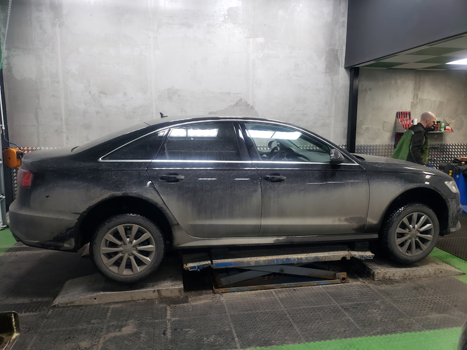 было — Audi A6 (C7)