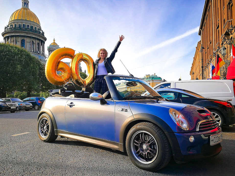 Санкт-Петербург. Наш первый фестиваль. MINI 60лет — MINI Cabrio S Mk I ...