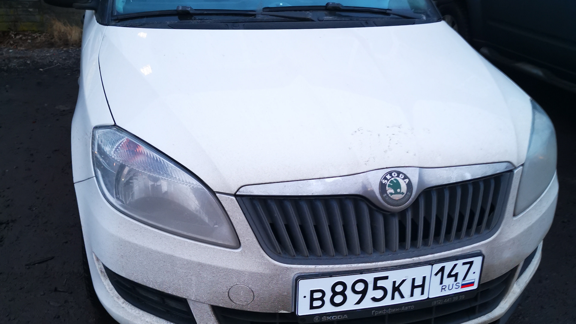 Skoda Fabia Mk2 1.2 бензиновый 2011 | 1,2 70 сил 