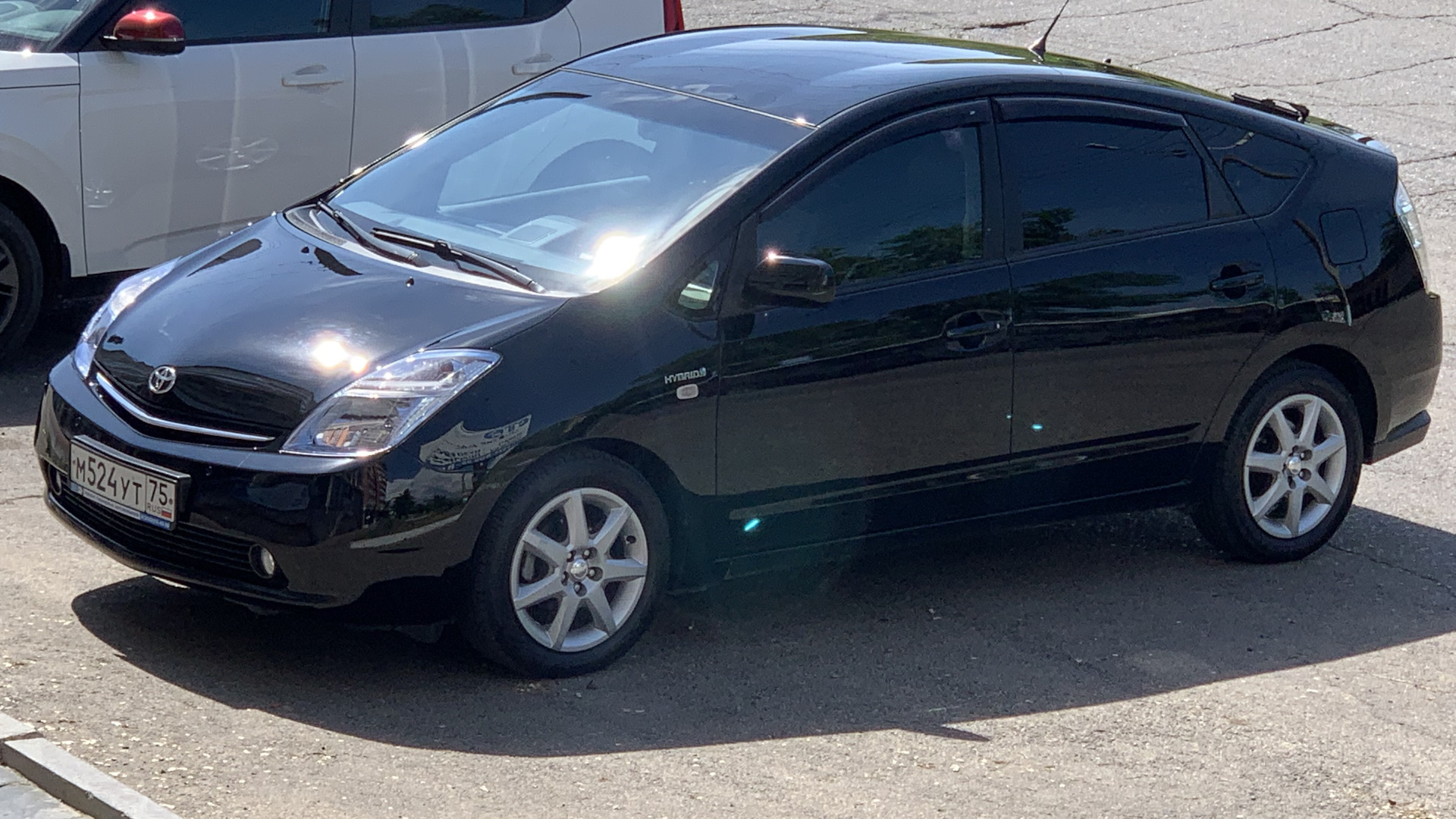 Toyota Prius (20) 1.5 гибридный 2008 | Европейка на DRIVE2