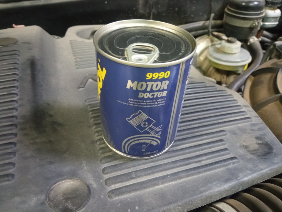 Добавка в масло Mannol 9990 — Chevrolet Niva GLX, 1,7 л, 2015 года ...