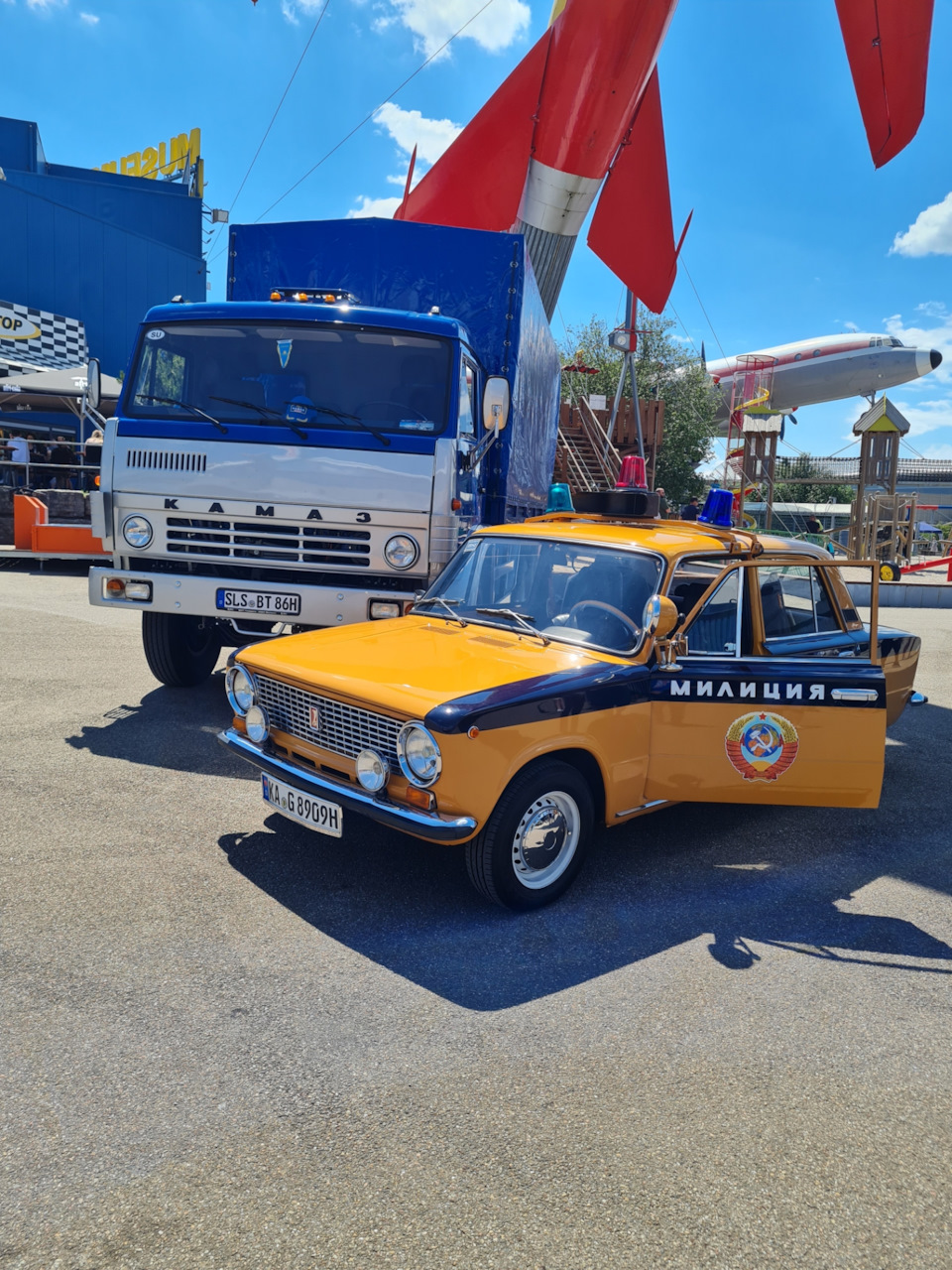 Встреча Советских машин в sinsheim 🇩🇪 — Lada 21011, 1,2 л, 1984 года |  встреча | DRIVE2