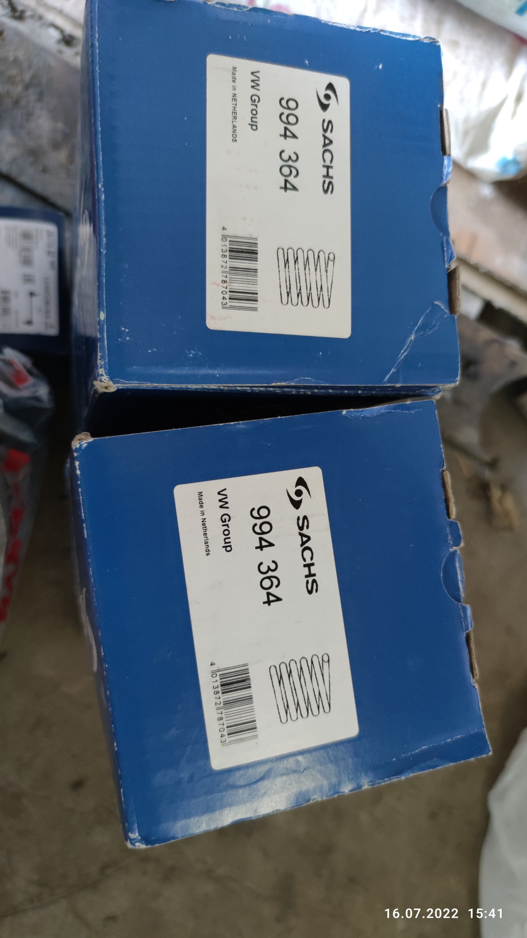 Задние пружины и амортизаторы — Volkswagen Passat B6, 2 л, 2006 года ...
