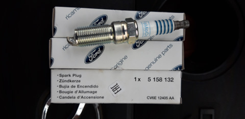 5158132 Свеча зажигания / 2,0/2,3/2,5 Duratec/Dohc 07~ Ford | Запчасти ...