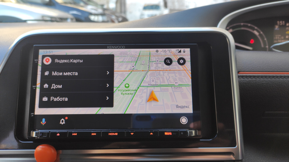 Kenwood MDV-Z904 — Toyota Sienta (2G), 1,5 л, 2015 года