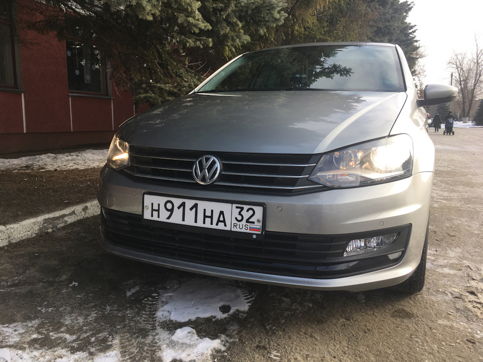 Под h. Polo sedan h7. Лампы h7на поло седан.