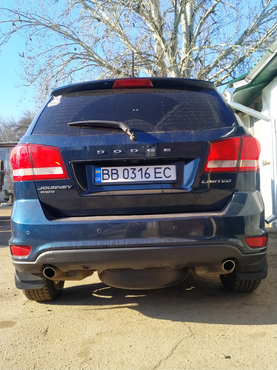 Декор баллона ГБО — Dodge Journey, 3,6 л, 2014 года | стайлинг | DRIVE2