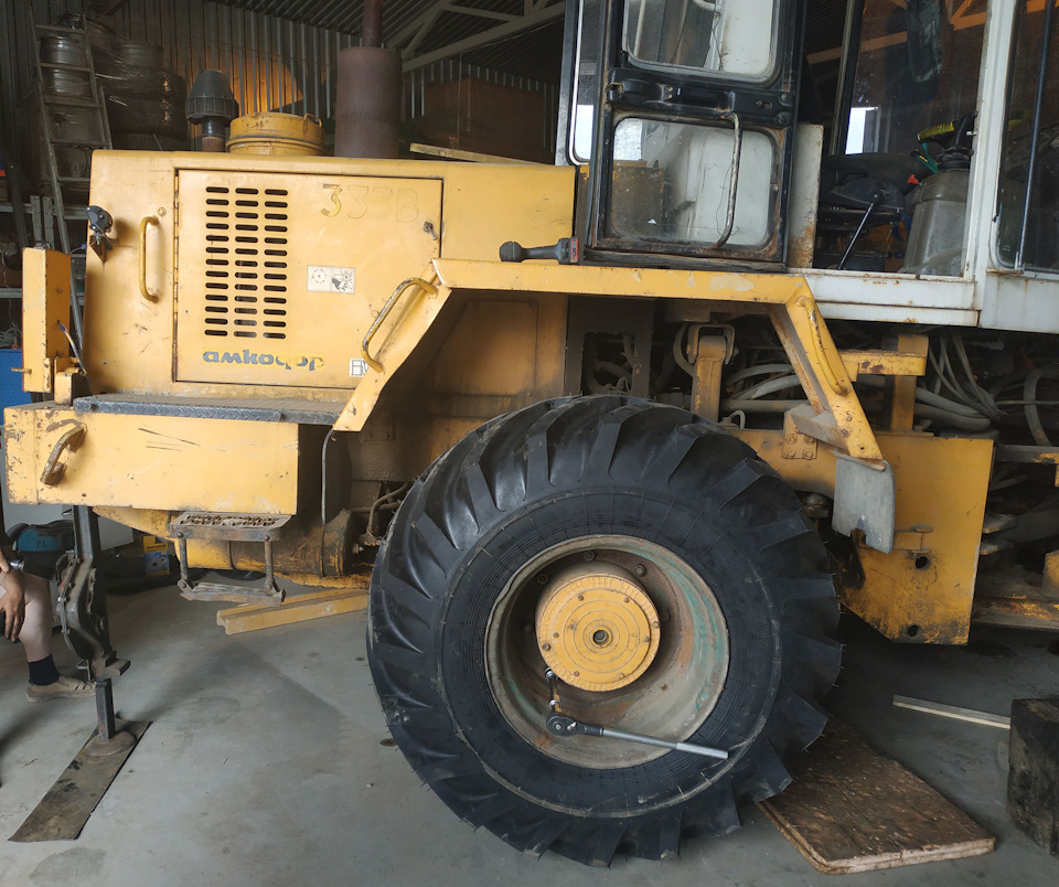 Фото в бортжурнале Амкодор 333В - маленький Монстрик