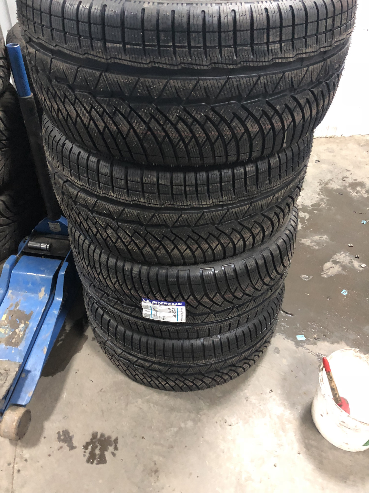 Michelin pilot alpin 4