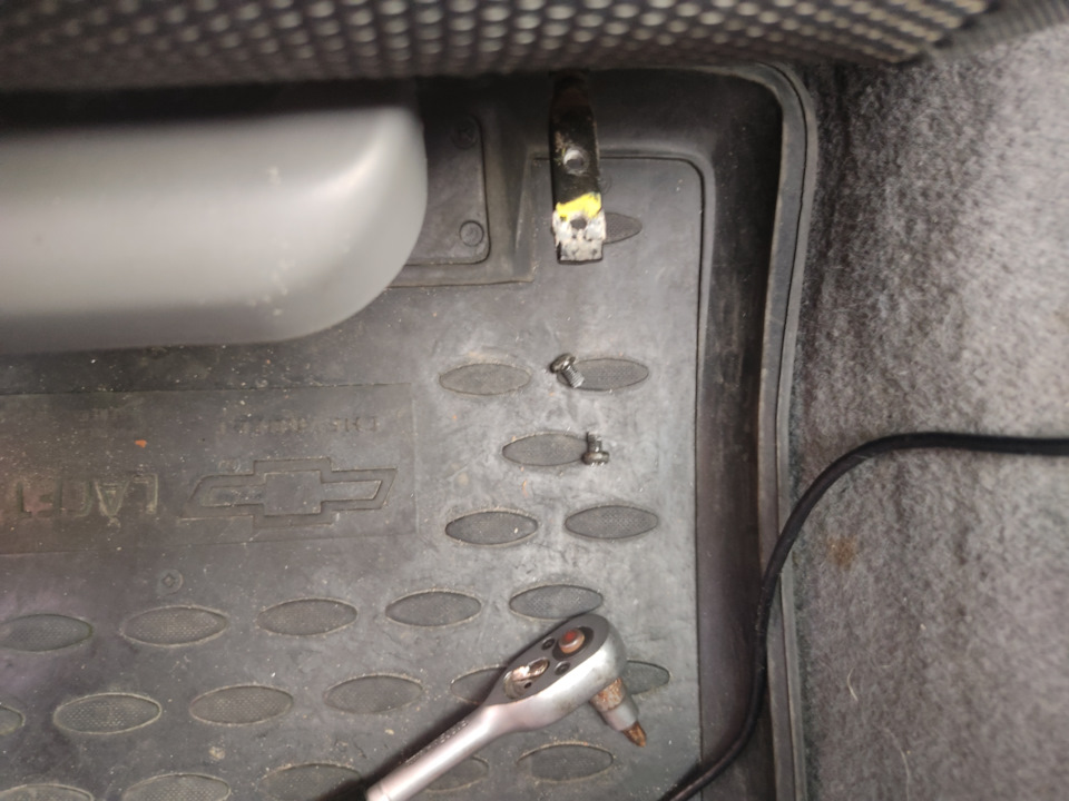 Ручка Регулировки Сиденья — Chevrolet Lacetti 5D, 1,6 л, 2010 года ...