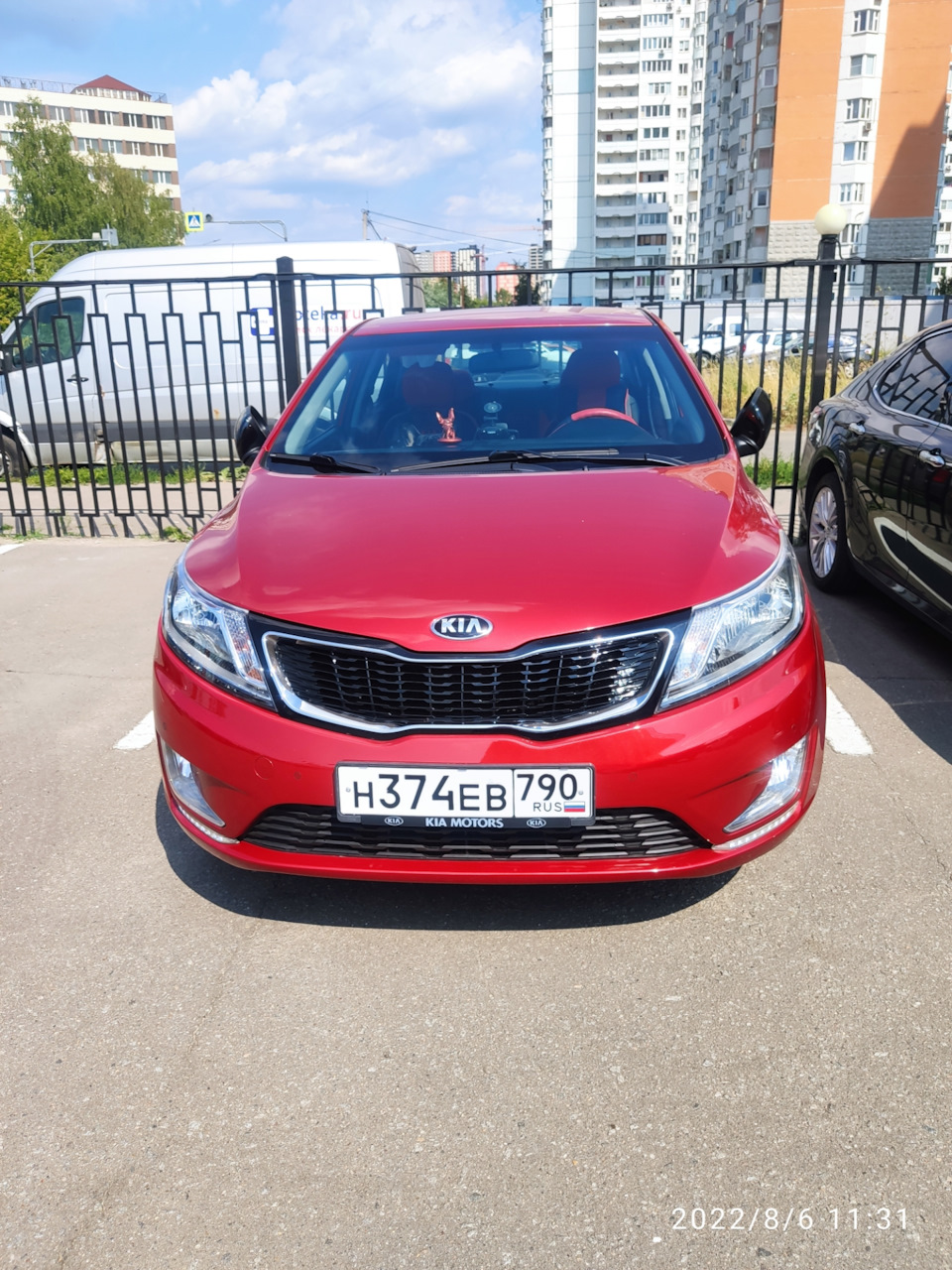 О парковке замолвлю я слово — KIA Rio (3G), 1,4 л, 2014 года | просто так |  DRIVE2