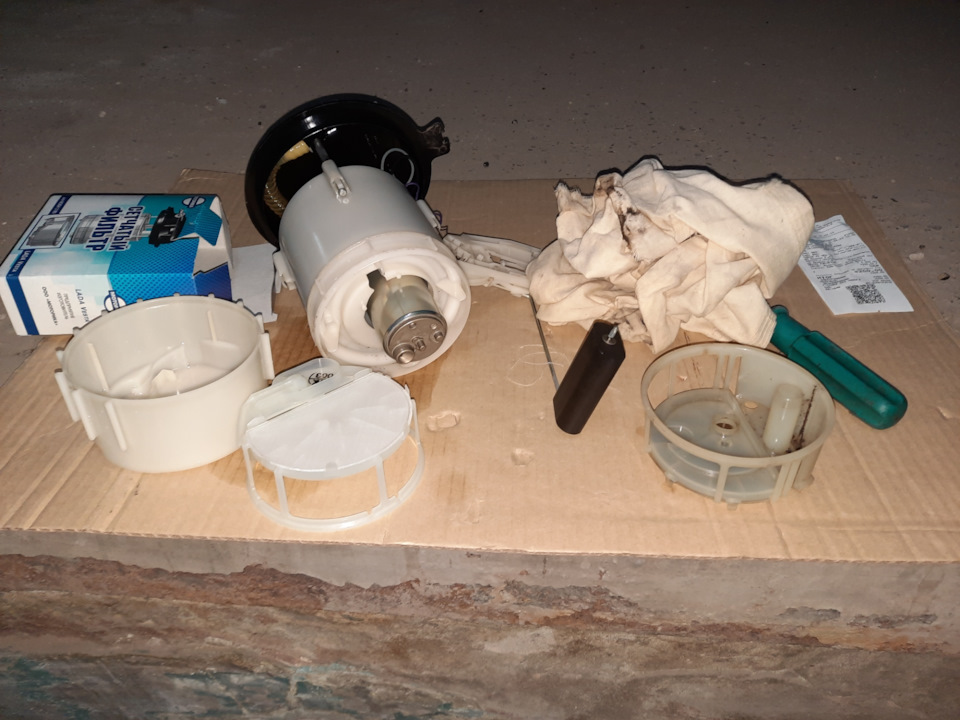 Опять гудит бензонасос и машина дёргается при разгоне. — Lada Vesta, 1 ...