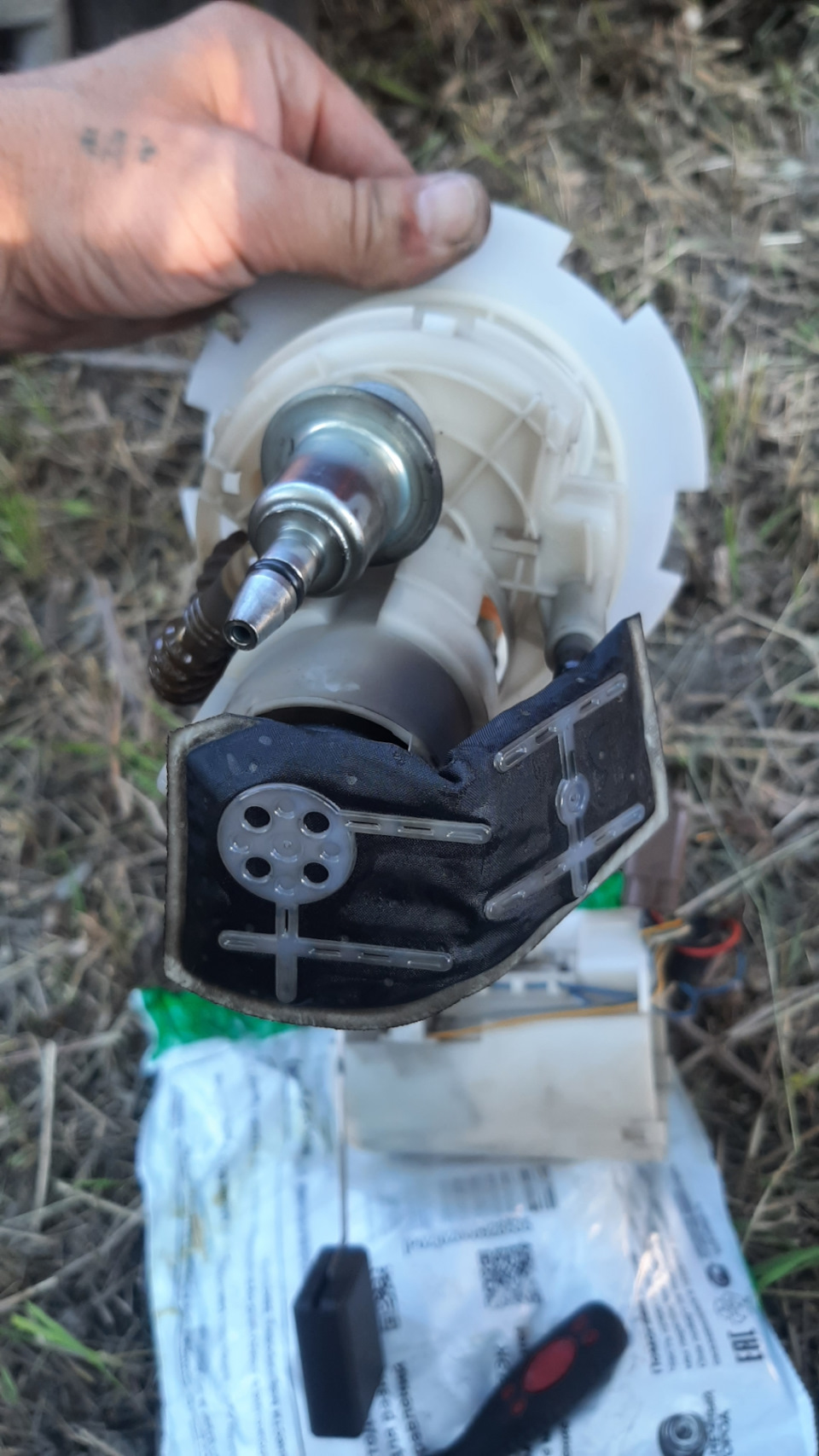 Фильтр бензонасоса — Chevrolet Lacetti Sedan, 1,4 л, 2011 года ...