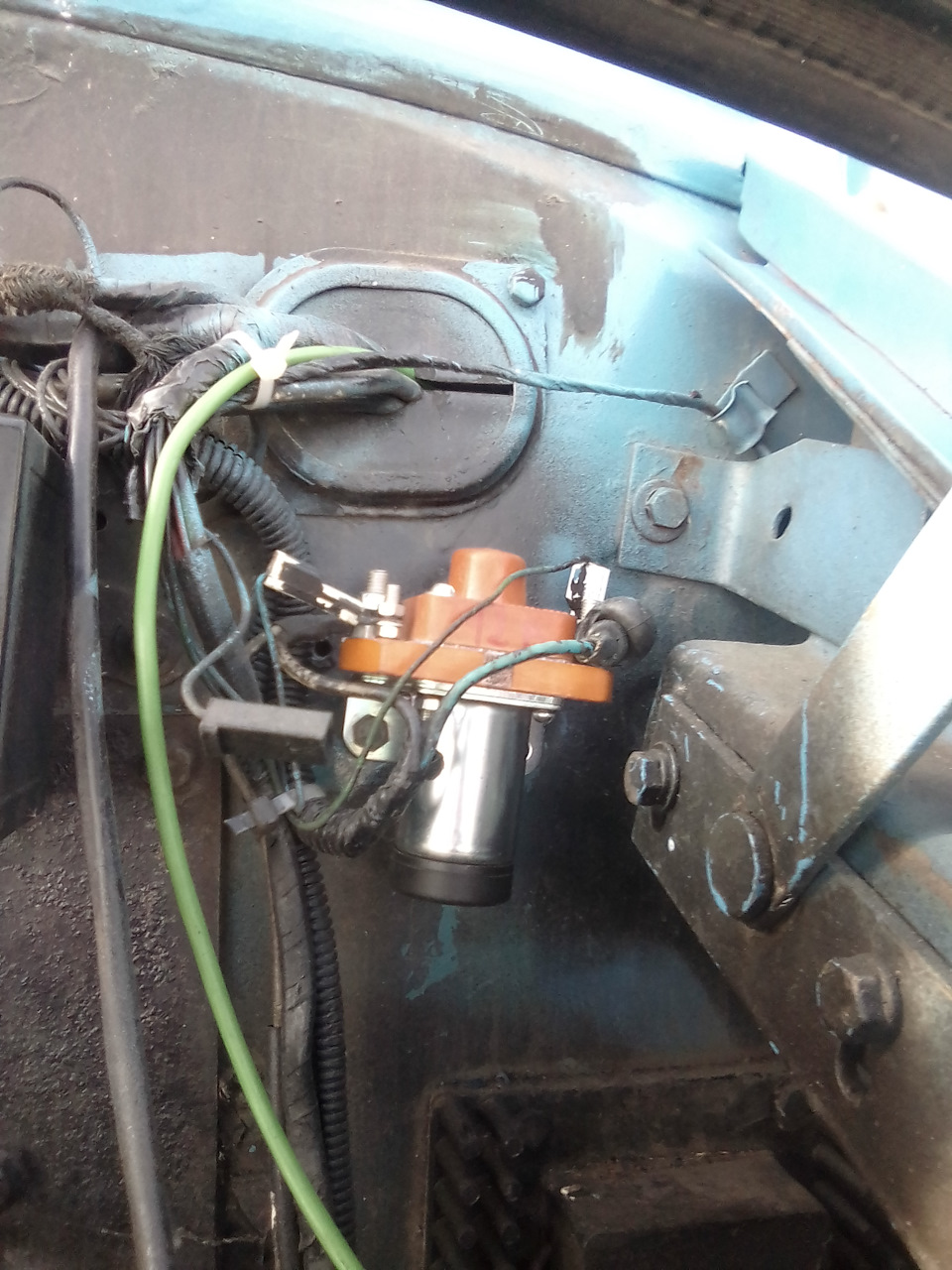 Первые сюрпризы быка. Вопрос к тем кто знает. — Зил Бычок, 4,7 л, 2007 ...