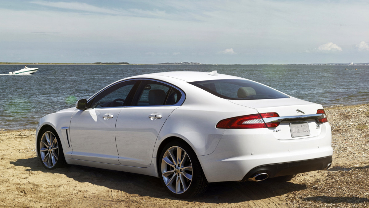 Jaguar XF v6