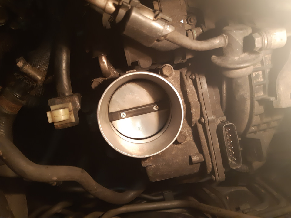 Прокладка впуска, форсунки, дроссель — Toyota Camry (XV40), 2,5 л, 2009 ...
