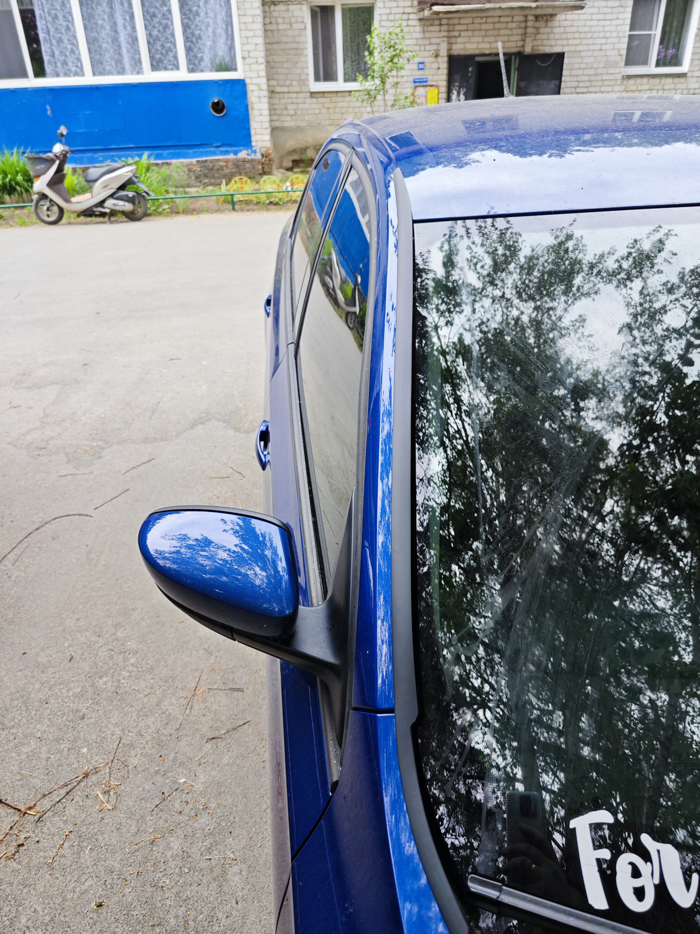 Дефлектор (водосток) лобового стекла Стрелка-2 — Skoda Rapid (2G), 1,6 ...
