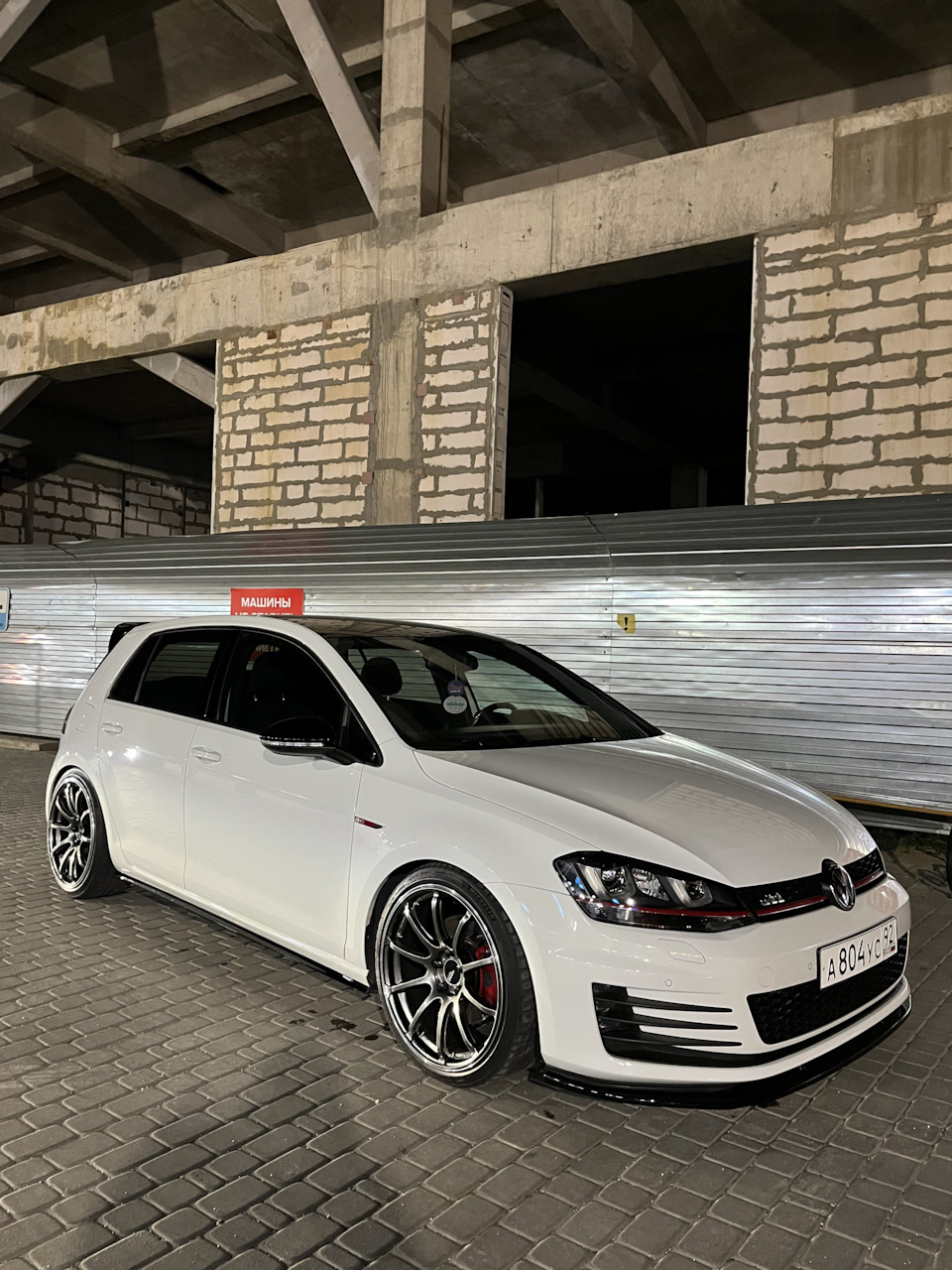 Photo from the logbook Volkswagen Golf GTI Mk7