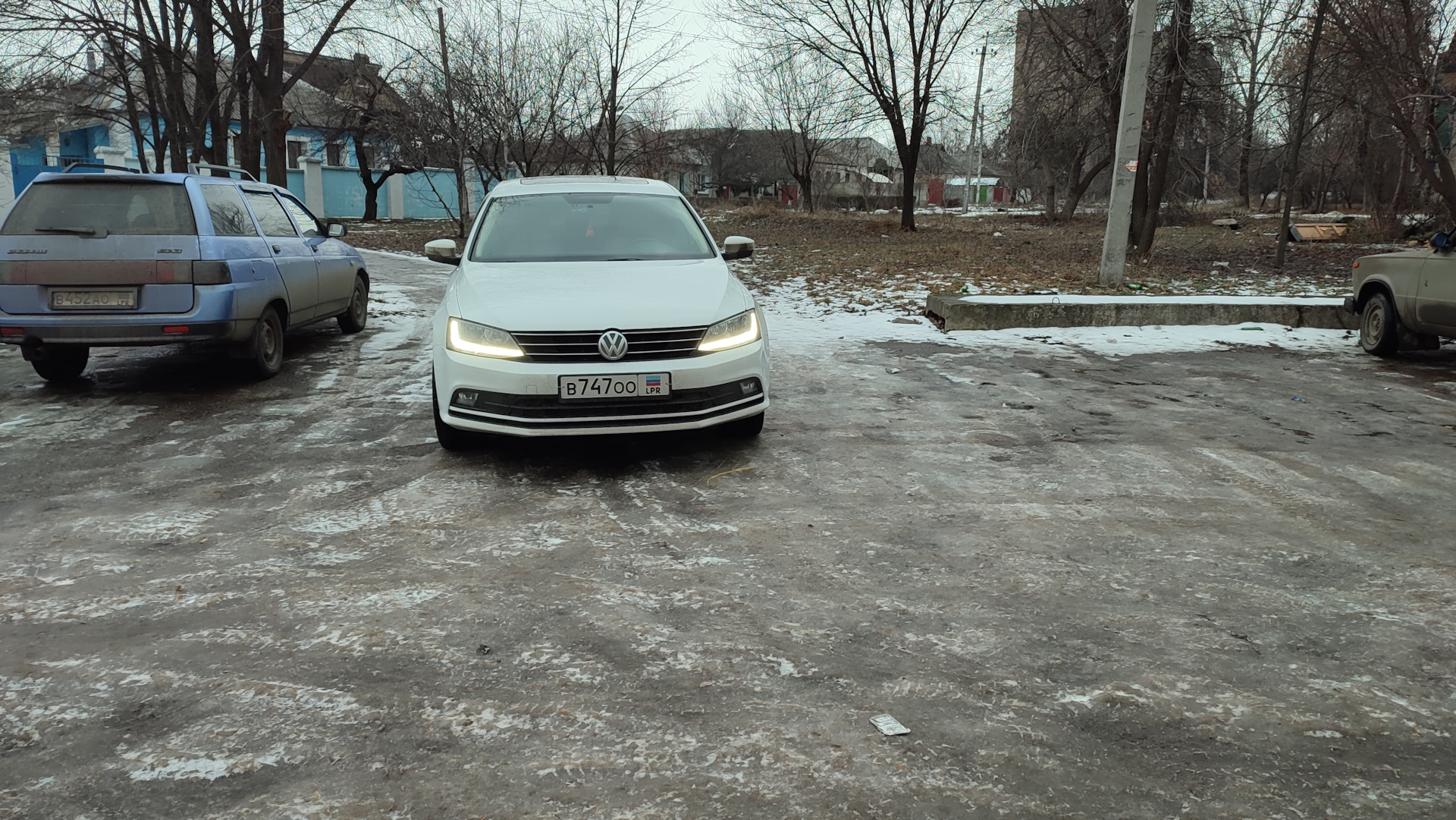 Европейские фары с Led полоской на Jetta 6 USA — Volkswagen Jetta VI, 1 ...