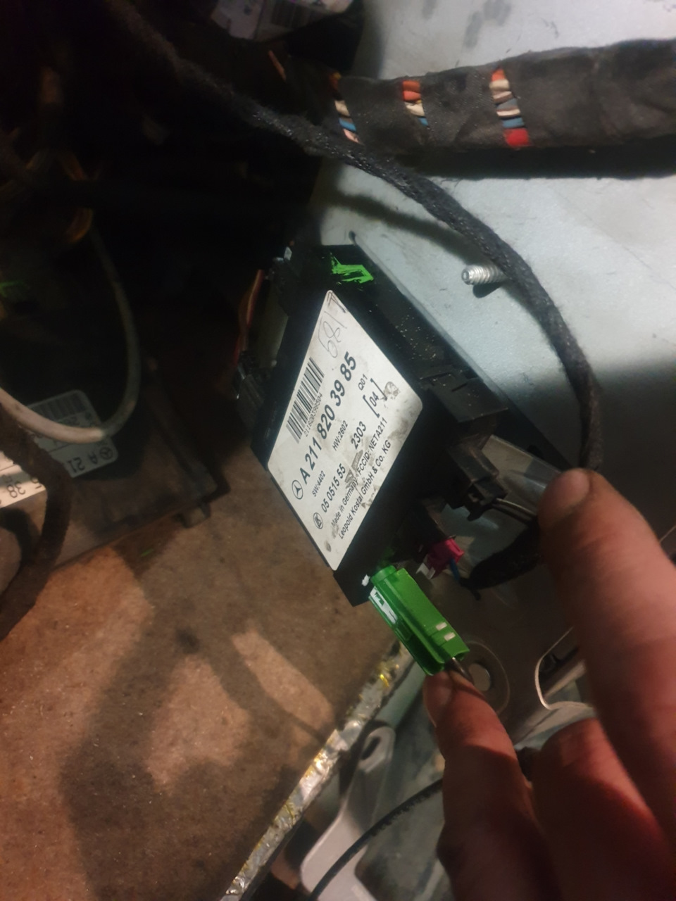 2118203985 Блок управления центральным замком MERCEDES | Запчасти на DRIVE2