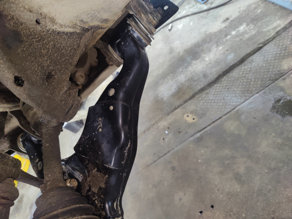 Фото в бортжурнале Toyota Land Cruiser Prado 150-series