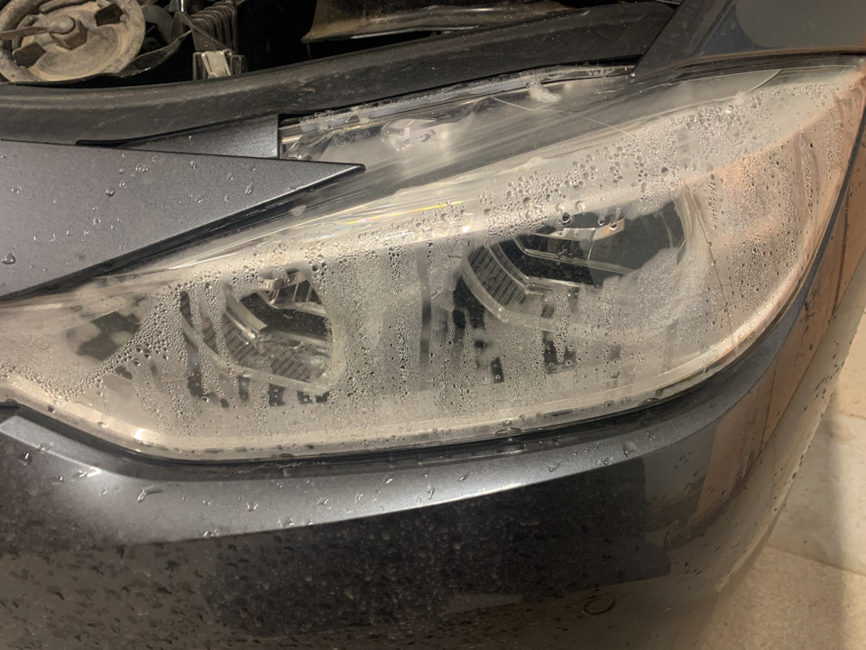 Запотела фара🧐 — BMW 3 series (F30), 2 л, 2016 года | поломка | DRIVE2