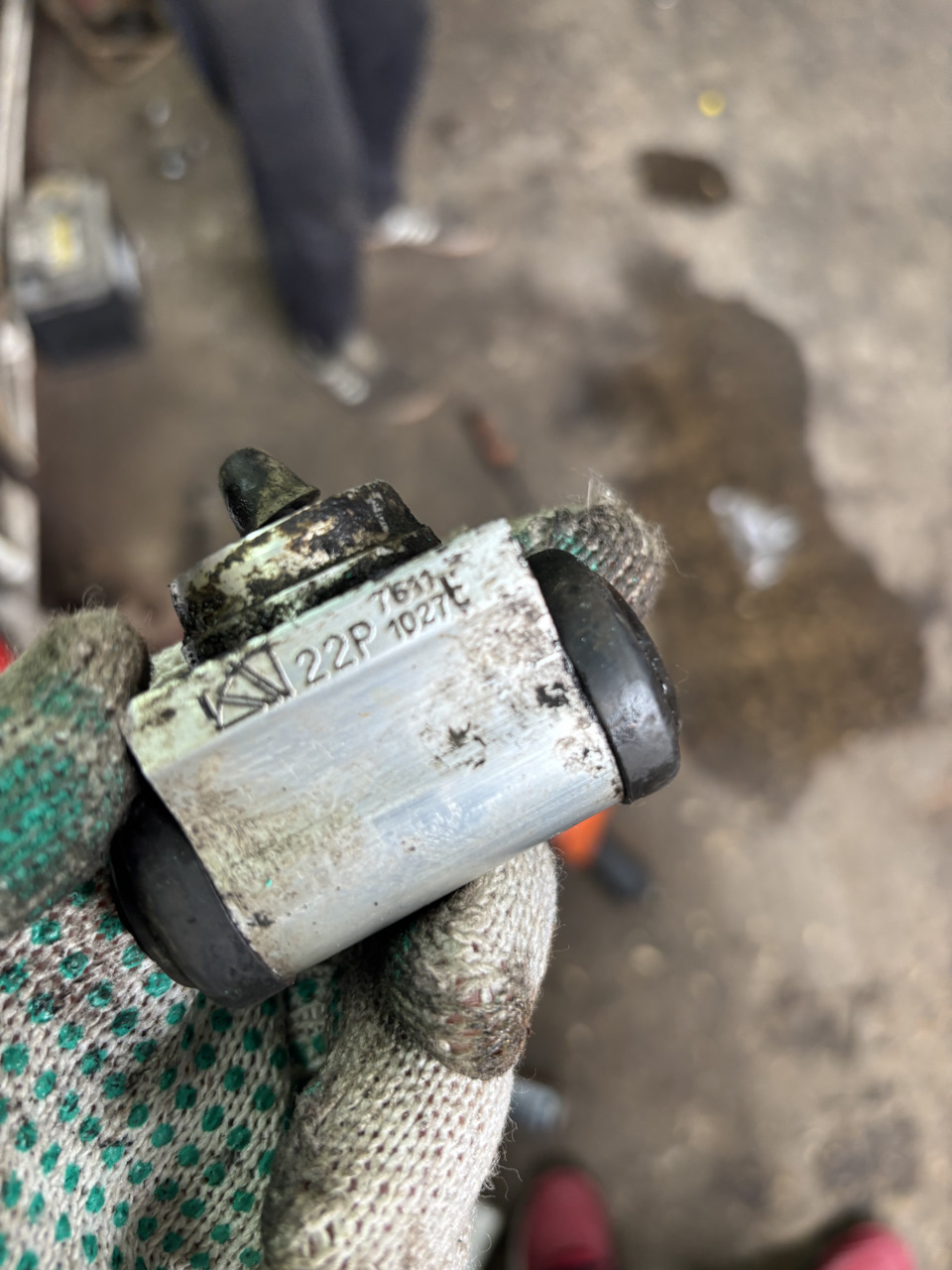 RENAULT 【整備済】 Целиндр ЗЛ замена и подшипника. — Renault Arkana, 1,6 л, 2021 года