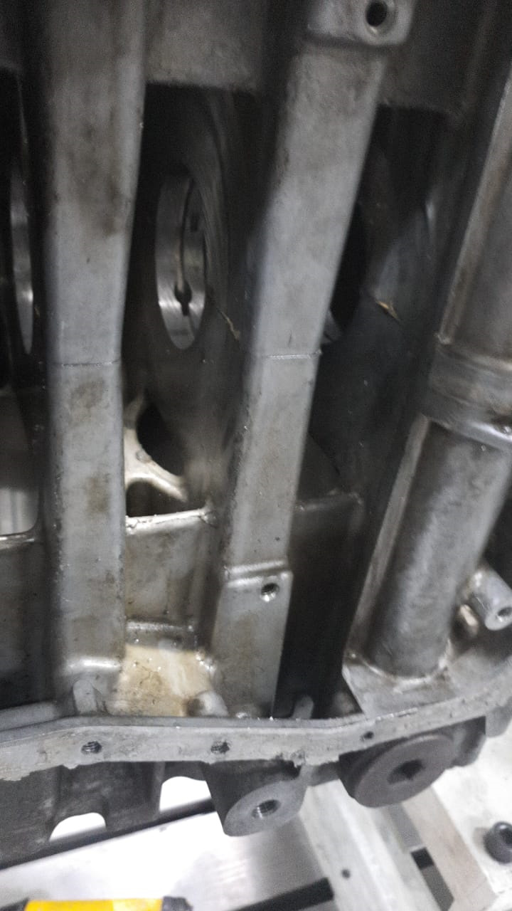 58. EJ255 rebuild ver.3.0 расточка блока, правка постелей коленвала ...