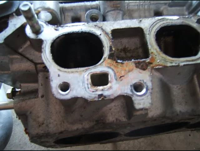 Течь антифриза из под впускного коллектора 4e. Дикий расход антифриза ...