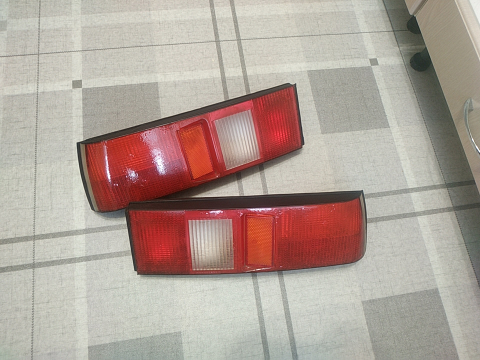 5. Пленка на задние габариты — ИЖ 2126, 1,6 л, 2005 года | аксессуары ...