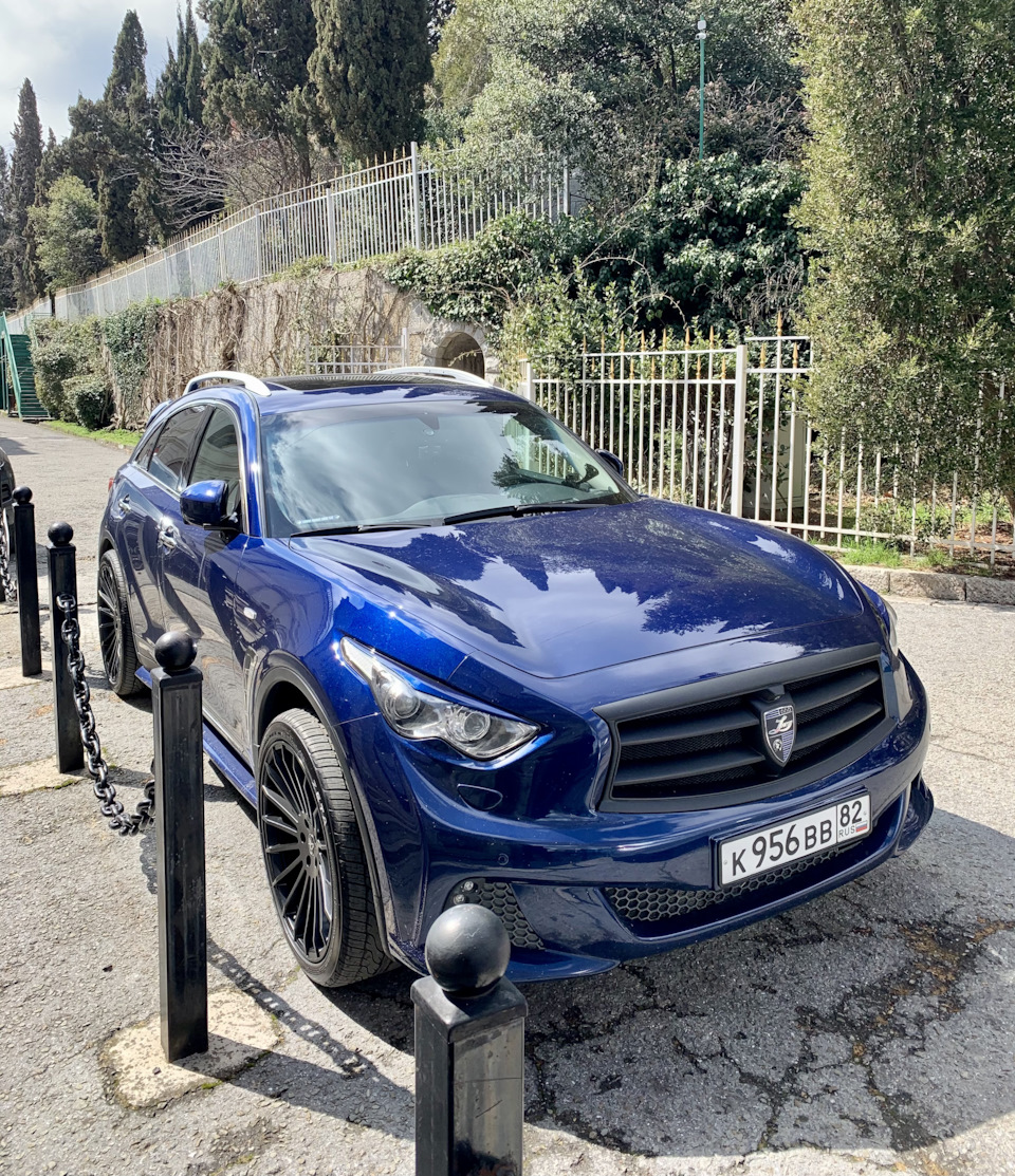 Фото в бортжурнале Infiniti FX (2G)