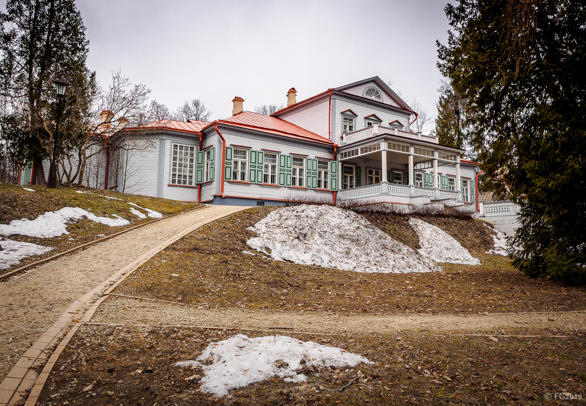 Село абрамцево. Подмосковная усадьба Абрамцево. Усадьба Абрамцево Сергиев Посад. Усадьба Мамонтова в Абрамцево. Аксаковский Родник Абрамцево.