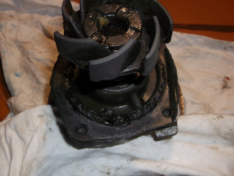 Замена водяного насоса — FIAT Tipo, 1,4 л, 1992 года | своими руками ...