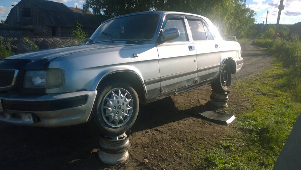 Замена порогов. Само кустовой ремонт! — ГАЗ 3110, 2,3 л, 2003 года ...