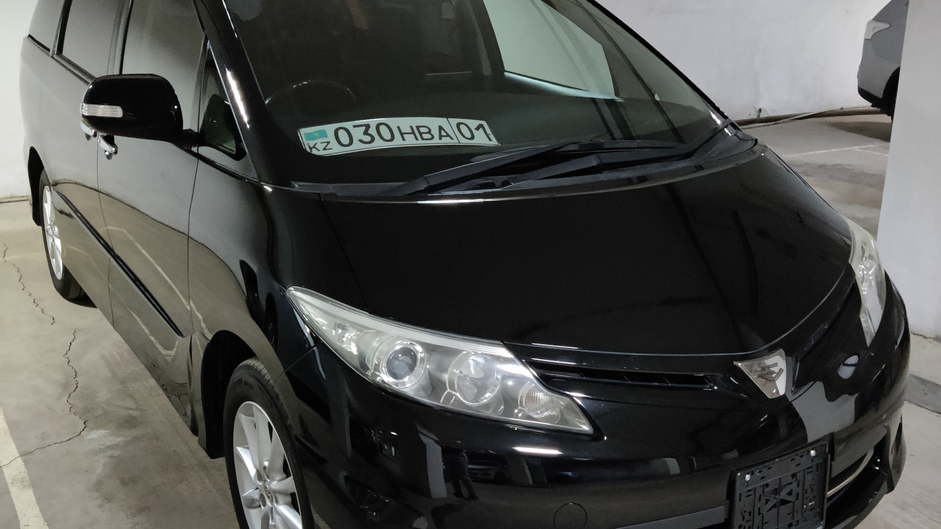 Toyota Estima (III) 3.5 бензиновый 2009 | На все случаи жизни на DRIVE2