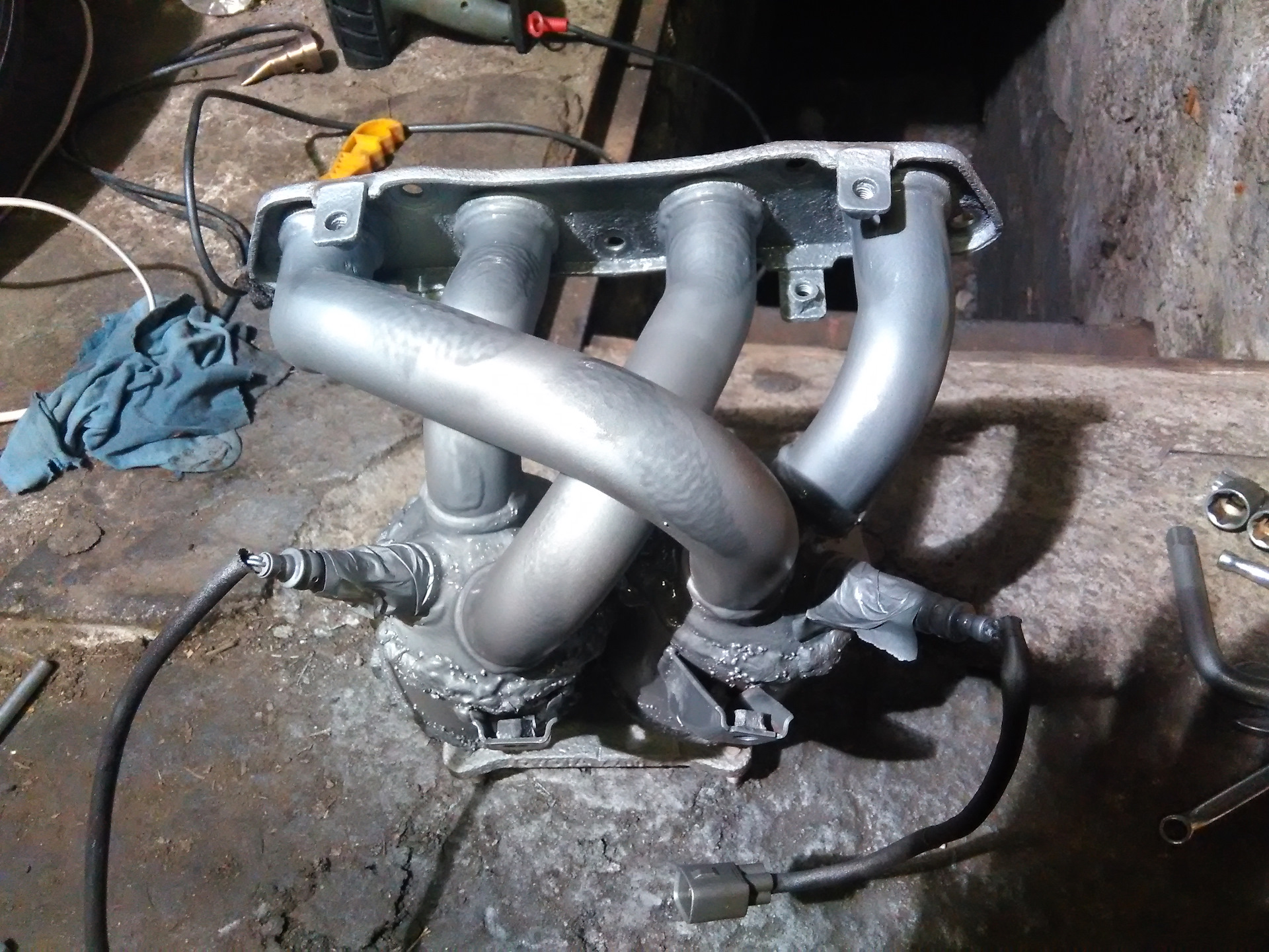 Удаление катализатора тойота авенсис 1. Катализатор 1zz. Катализатор 1zz. Катализатор 1zz fe. Тойота 1.