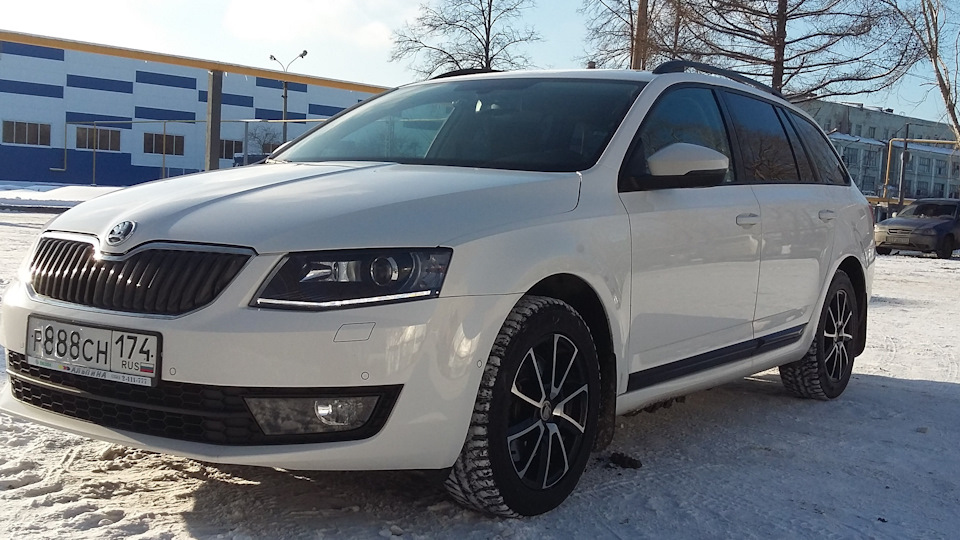 2 105 лс производитель. Skoda yeti, 2012 dsg рукоятка. Shkoda yeti 4x4. Skoda yeti 4x4. 8 tsi dsg 4x4.