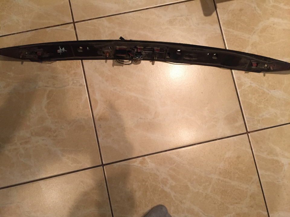 Кнопка + лампочки подсветки номера — FIAT Stilo, 1,9 л, 2002 года ...