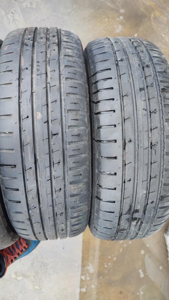Шины летние Nokian 195/65 R15, литые диски Auteh 5,5Jx15 ET45 5x114,3 ...