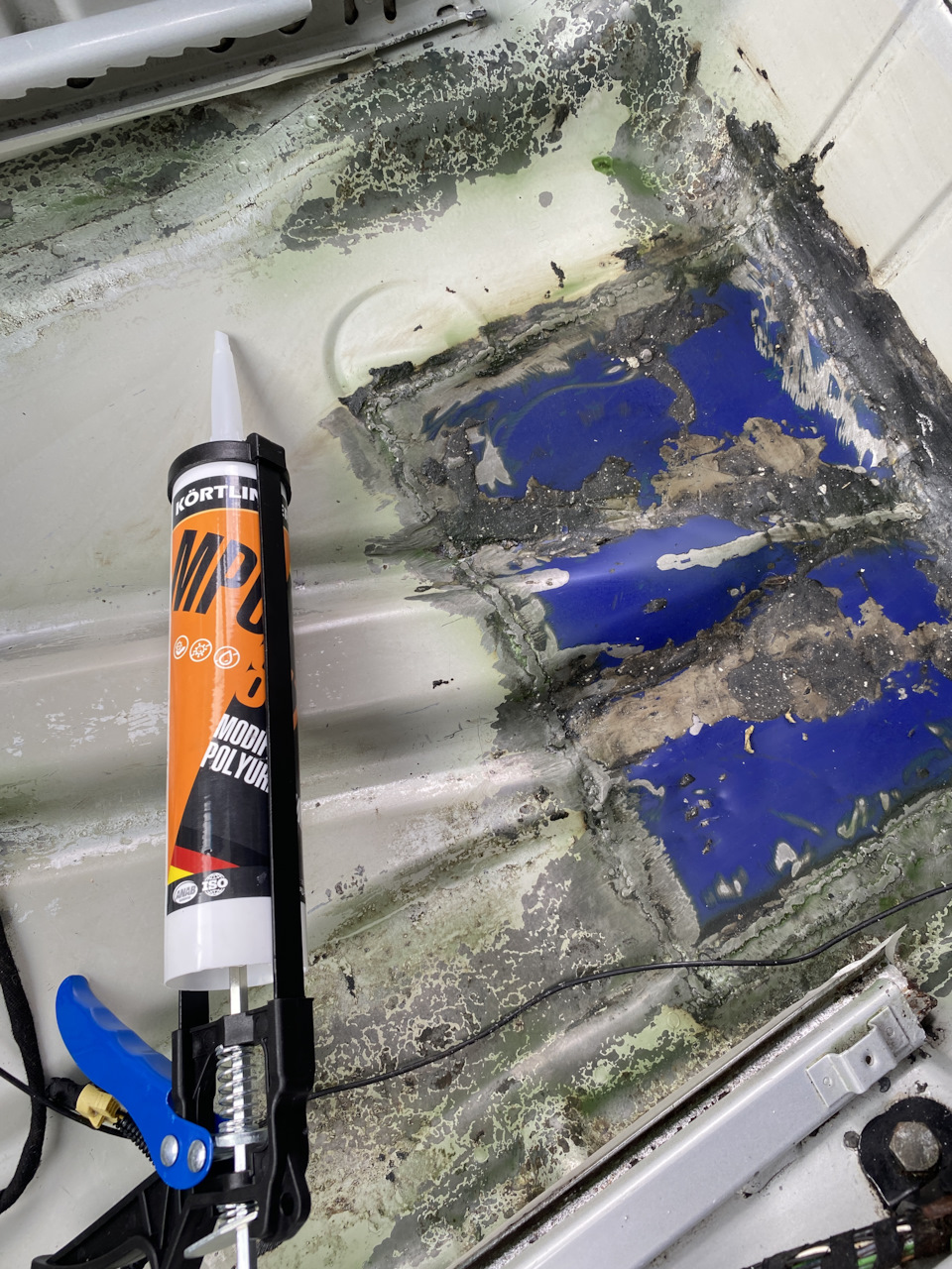 Правильная заделка швов силиконовым герметиком: как избежать ошибок и получить качественный результат