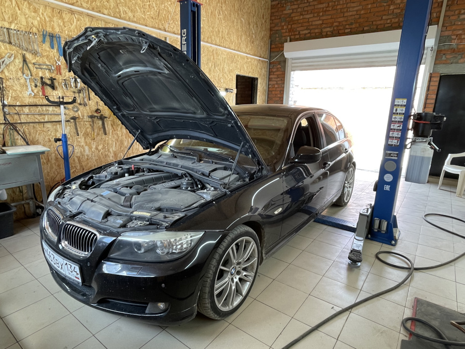 Плановое ТО. Oil service — BMW 3 series (E90), 3 л, 2009 года ...
