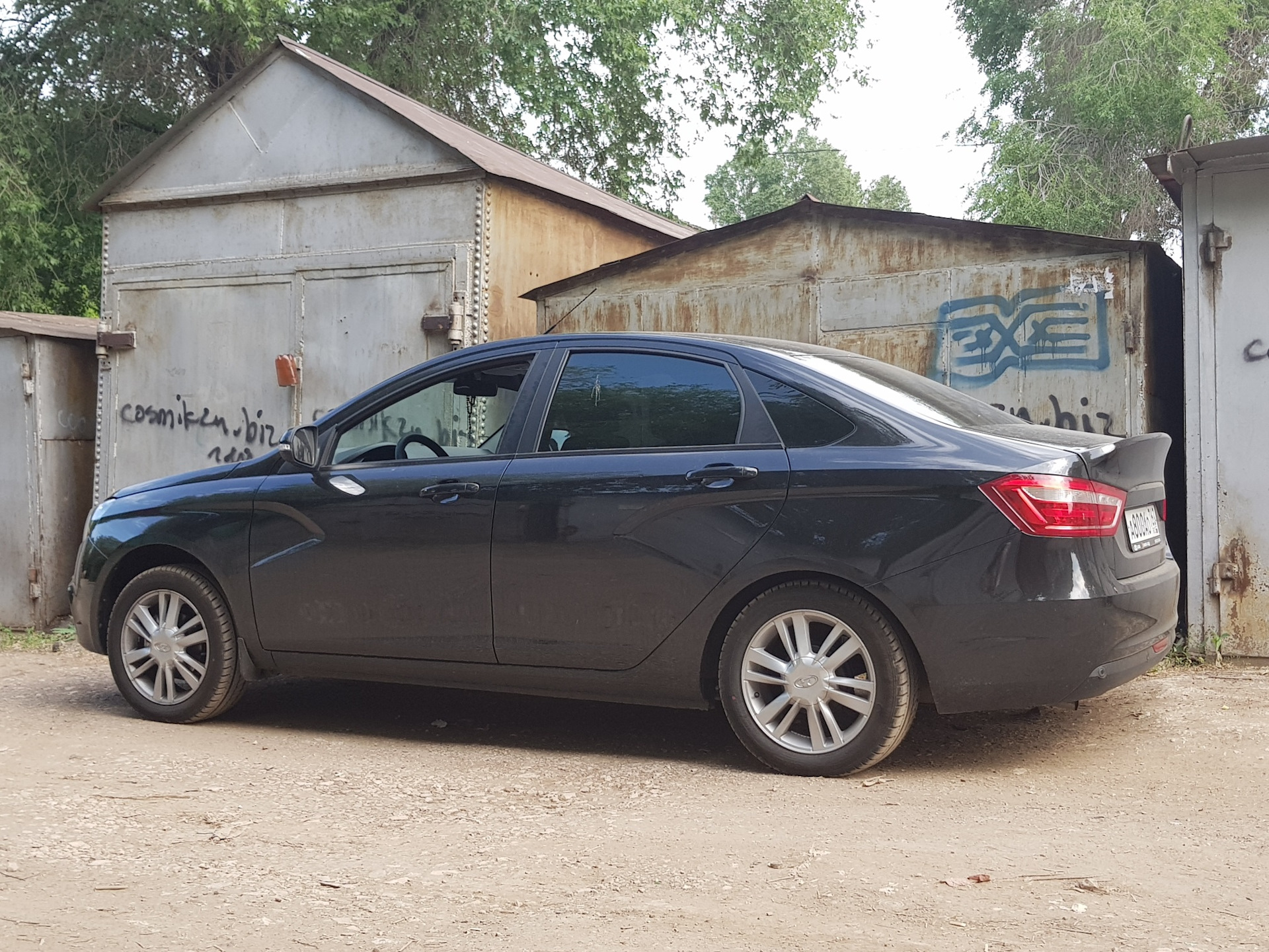 Lada Vesta бункер