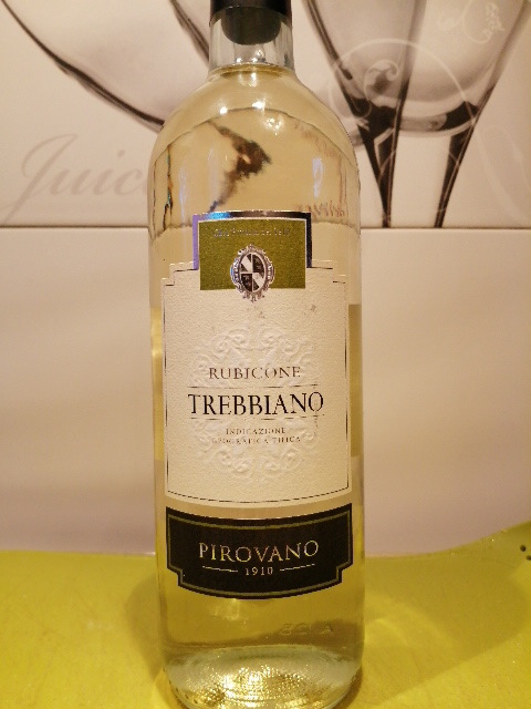 Вино рубикон. Вино movimento Trebbiano Rubicone. Вино Треббьяно Рубиконе белое. Вино Понте Антико Треббьяно. Треббиано Рубиконе вино белое сухое.