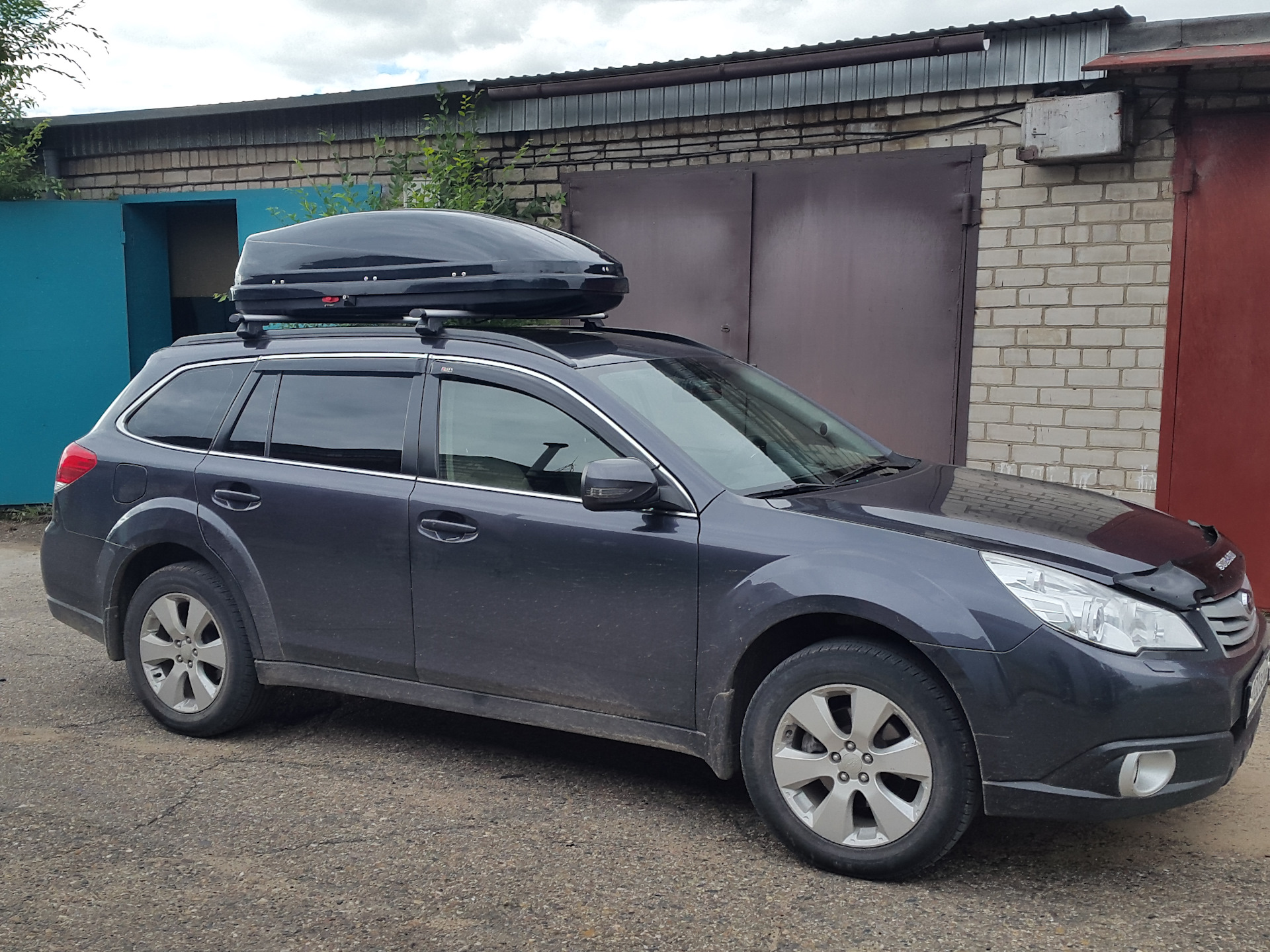 Subaru Outback 2010 багажник